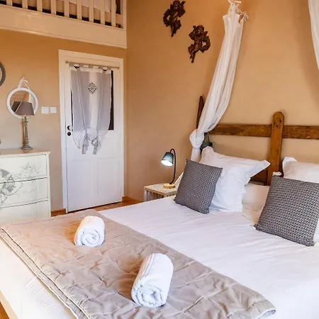 Gma142 - De France 3 Epis 8/10 Pers A Holiday home Nasbinals